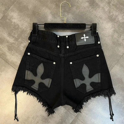 Ljetne traper hlače s visokim strukom s kićankama Streetwear Nove gotičke jeans kratke hlače s korejskim križnim printom za žene Ležerne crne kratke hlače