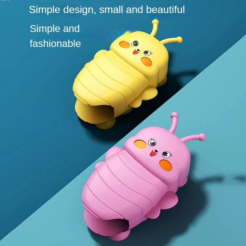 „Caterpillar“ formos vonios dušo „Lotus Canopy“ antgalis, stiprus adsorbcinis tvirtinimas, lengvai montuojamas vonios reikmenys