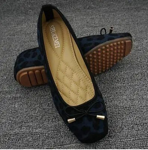 Velike cipele za čamce Ženske 2023. Proljeće Jesen Nove Ravne ravne cipele s leopard uzorkom Plitke ženske cipele Korejska modna uredska mokasina