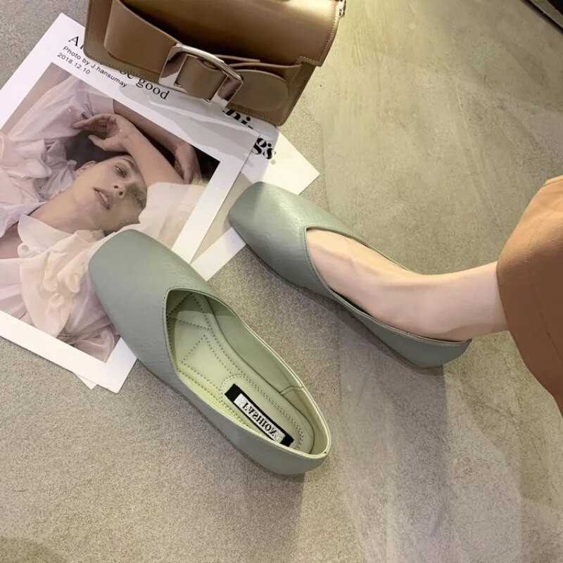 Proljeće Jesen Nove ravne ženske korejske svestrane radne cipele s četvrtastim prstima i plitkim ustima Lagane ležerne cipele za čamac Ženske cipele
