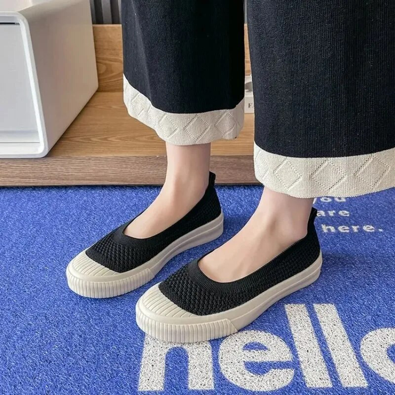 Ribarske cipele Ženske male mirisne Wind 2023 Ljeto Nove prozračne mrežaste platnene cipele Lazy Slip-on Mekani potplat