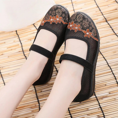 Summer Woman Hollowed-out Breathable Beijing Cloth Shoes Embroidered Round Head Mesh Shoes Comfortable Non-slip Sandals 35-41
