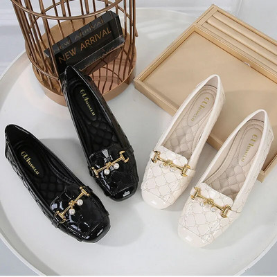 2024 New Luxury Woman Elegant Square Toe Casual Soft Leather Comfortable Flats Kawaii Barefoot Metal Female Pearl Loafers Shoes