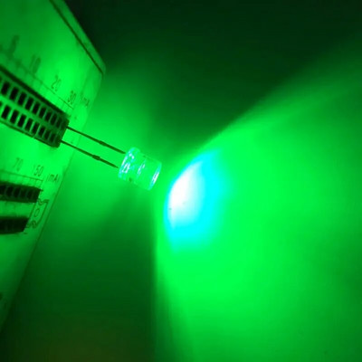 100 buc Min F5 5 mm Flat Top Alb Roșu Roz Galben Albastru Diodă de lumină cu unghi larg Apă Clear LED Bead Ultra Bright Bec Emitting Lamp