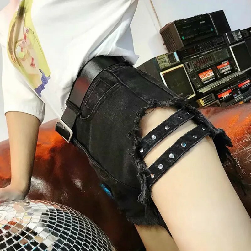 Ženske ljetne Y2K kratke hlače za 2023. Traperice s rupama i zakovicama High Street velike veličine s neobrađenim porubom Vruće hlačice s visokim strukom