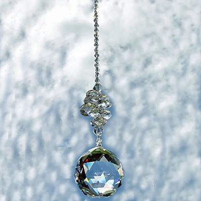 Crystal Ball Prism Suncatcher Rainbow pakabukų gamintoja Kabančių kristalų prizmės, skirtos langams Namų sodui Kalėdų dienos vakarėlio vestuvės