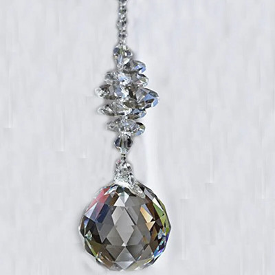 Crystal Ball Prism Suncatcher Rainbow pakabukų gamintoja Kabančių kristalų prizmės, skirtos langams Namų sodui Kalėdų dienos vakarėlio vestuvės