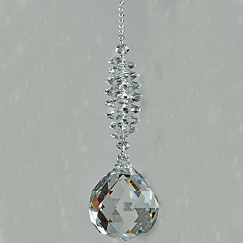 Crystal Ball Prism Suncatcher Rainbow pakabukų gamintoja Kabančių kristalų prizmės, skirtos langams Namų sodui Kalėdų dienos vakarėlio vestuvės