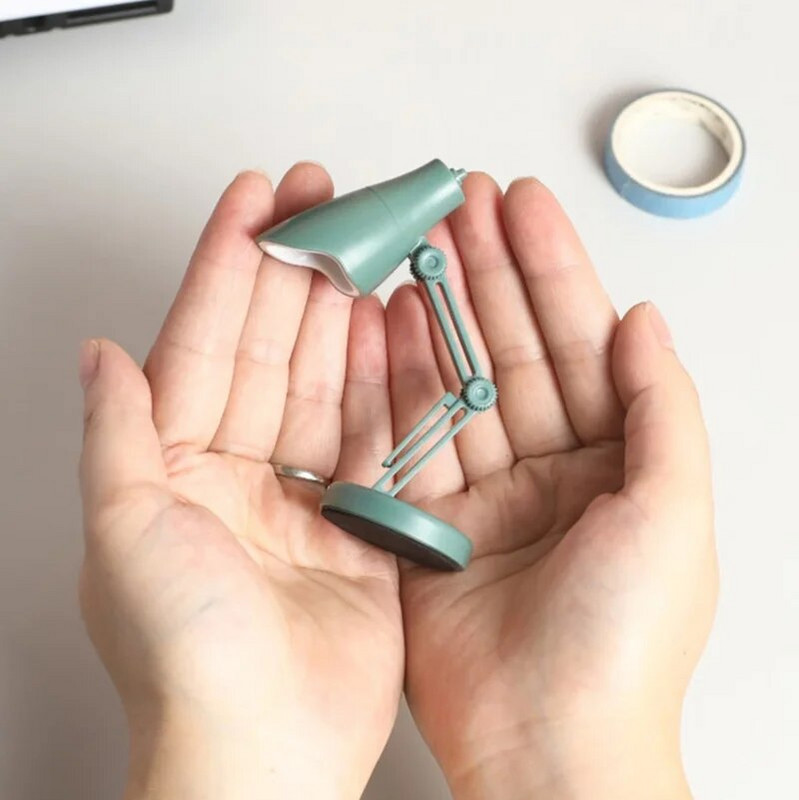 Mini stolna svjetiljka u 8 boja s kopčom Svjetlo za knjige LED sklopivo noćno svjetlo za kućnu sobu Računalo Zaštita očiju Putno prijenosno svjetlo za knjige