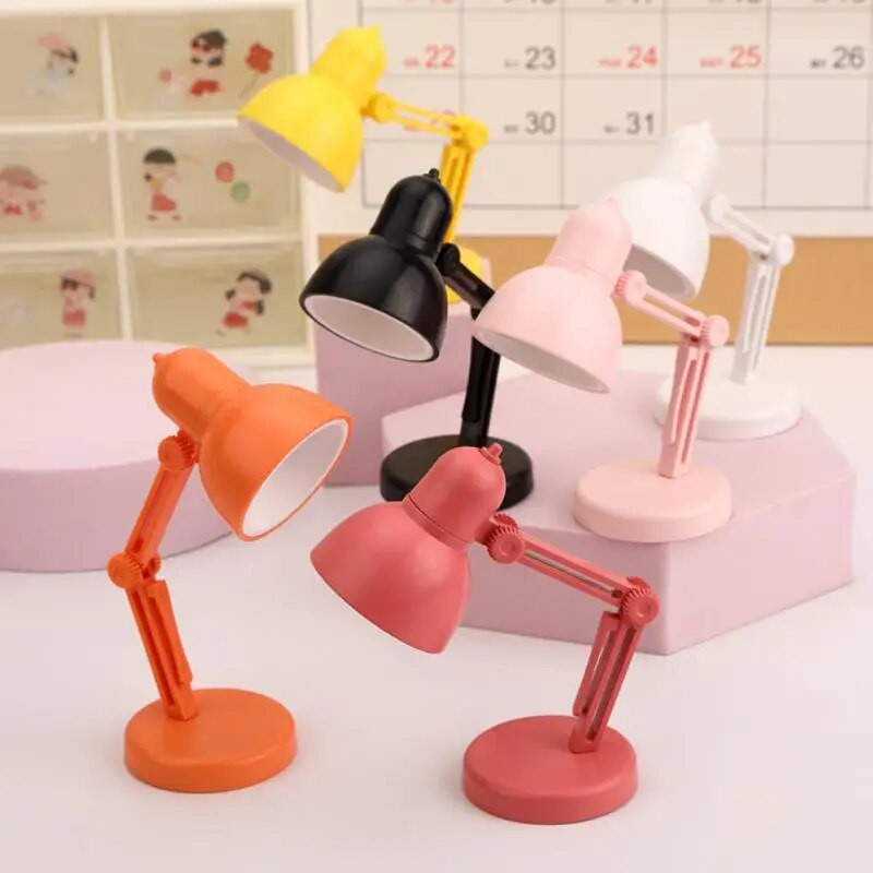 Mini stolna svjetiljka u 8 boja s kopčom Svjetlo za knjige LED sklopivo noćno svjetlo za kućnu sobu Računalo Zaštita očiju Putno prijenosno svjetlo za knjige