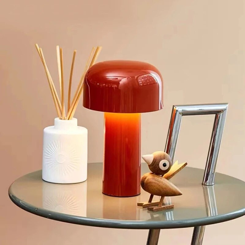 Gomba éjszakai lámpa LED Posztmodern Minimalista Fény Gyermek Személyiség Dizájn lámpa tanuláshoz USB ágy melletti gomba asztali lámpa