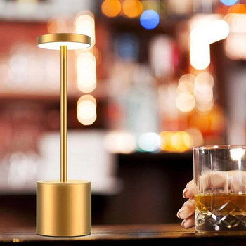 LED настолна лампа Ретро метална сензорна декорация за бар, масичка за кафе Декорация на ресторанта Светлина за бюро LED акумулаторни нощни лампи