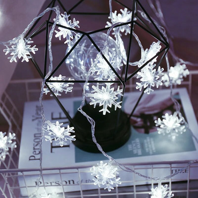 2M 5M 10M Cherry Balls LED Fairy String Lights Elemes USB-vel működő füzér szilveszteri esküvői karácsonyi dekoráció kültéri szoba