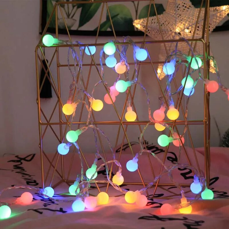 2M 5M 10M Cherry Balls LED Fairy String Lights Elemes USB-vel működő füzér szilveszteri esküvői karácsonyi dekoráció kültéri szoba