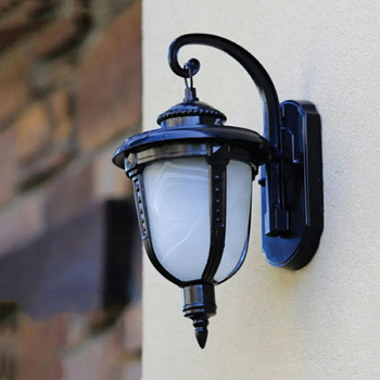 Ретро Външна стенна лампа Ретро фоайе Коридорна светлина Водоустойчиви балконски градински осветителни тела Wcs-Owl008