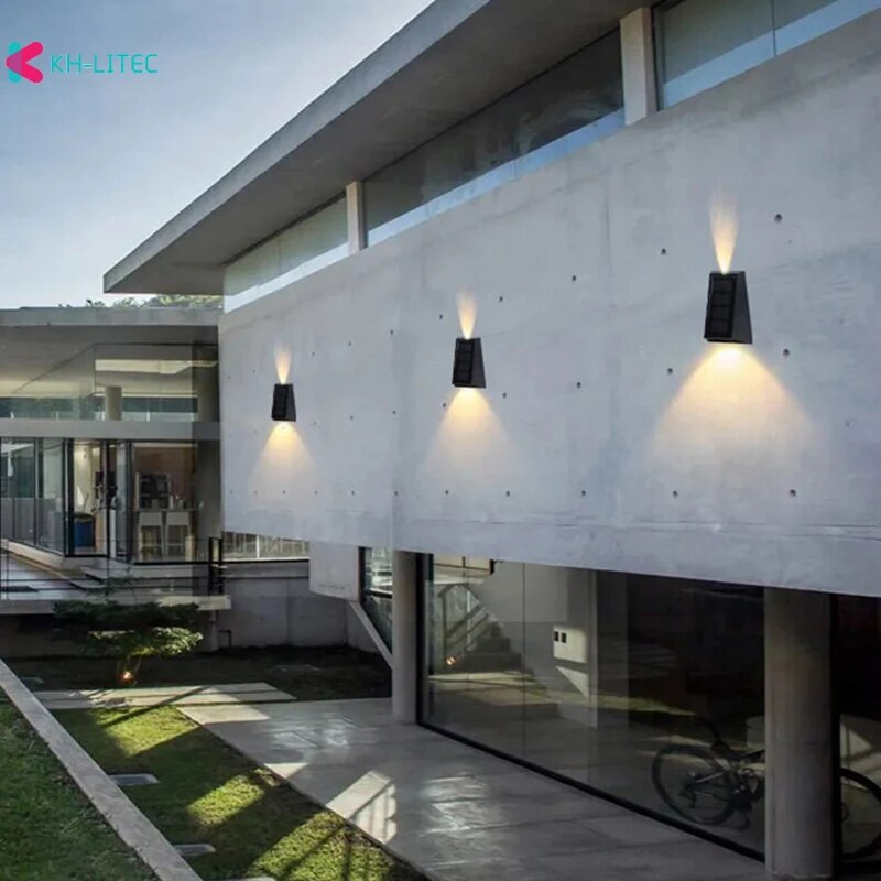 Solarna svjetla Vanjska vodootporna LED rasvjeta gore i dolje Solarna zidna svjetiljka za uređenje vrta Balkon Dvorište Ulični krajolik