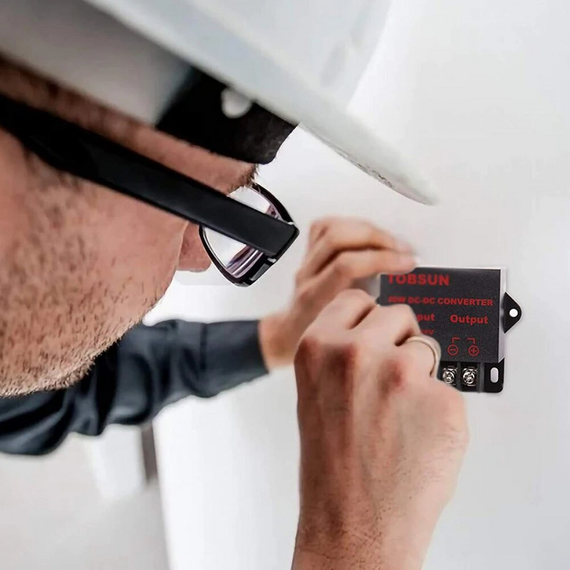 DC 12V kuni 5V 10A 24V kuni 5V 3A 5A 10A 15A DC alalisvoolu muundur Regulaator Auto astmeline reduktor 12V/24V kuni 5V 3A 5A 10A 15AMP