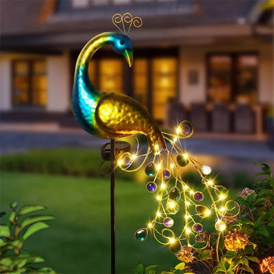 A LED-es kültéri napelemes páva lámpa fém páva szobor alkalmas kültéri táj ösvényre, kerti dekoratív szobrokra