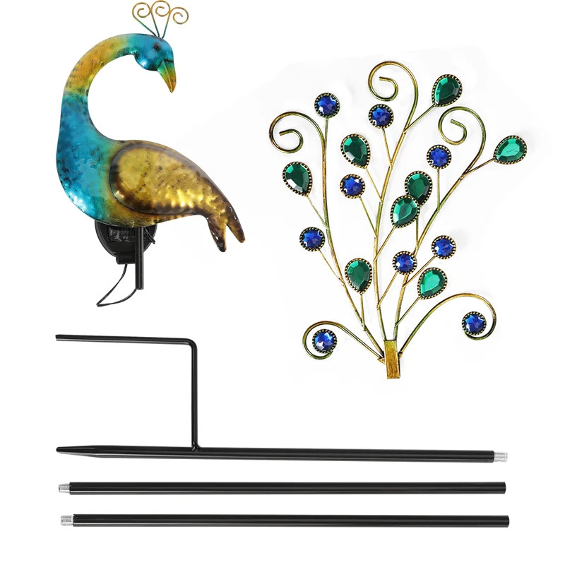 LED-välises päikesepaabulinnu lambi metallist paabulinnu kuju sobib välitingimustes maastikutee aia dekoratiivseks skulptuuriks