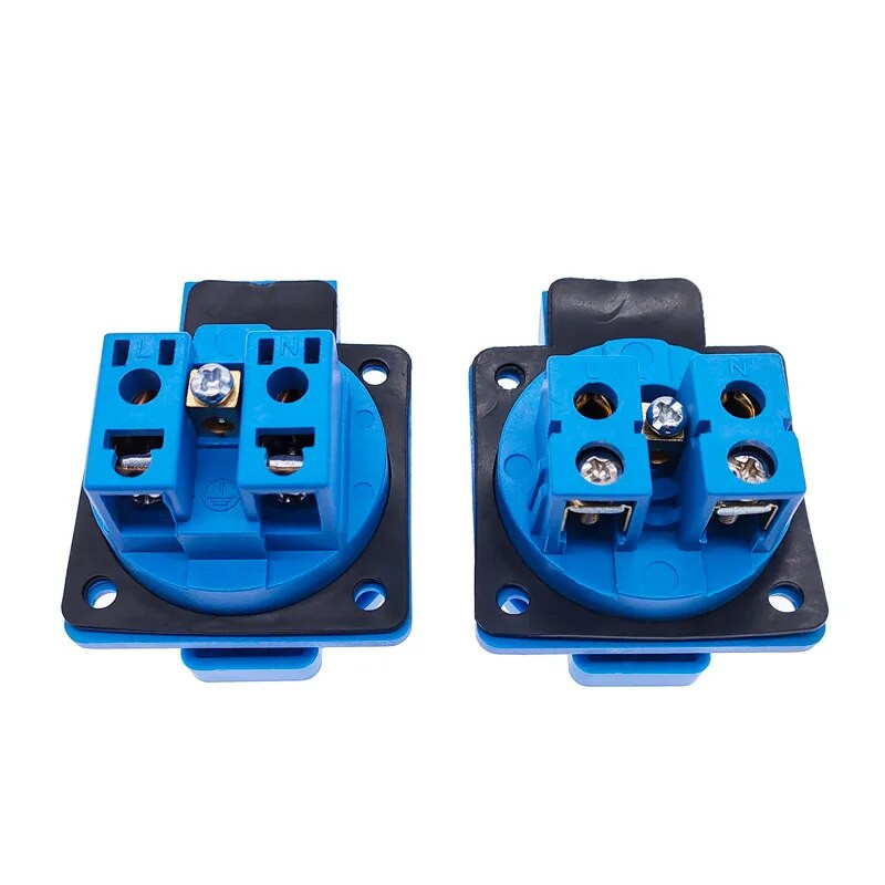 vodootporna utičnica industrijska vodootporna utičnica EU utičnica bakreno kontaktno tijelo