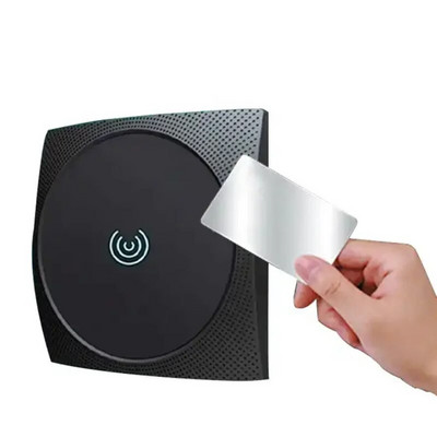 Ūdensizturīgs 13.56MHZ un 125KHZ piekļuves kontroles karšu vilkšana Wiegand karšu lasītājs Mifare vai EM karšu vilkšana kontroles karšu lasītājs