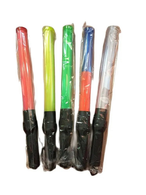 54 cm * 4 cm välistingimustes valge kõva PVC toru liiklusnupp LED ohutussignaali hoiatus vilkuvad hoiatustuled kontserdi rõõmupulgad