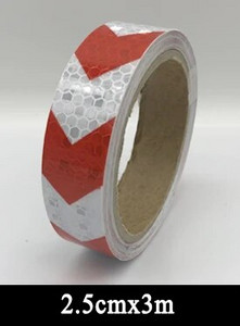 Lipnus šviesą atspindintis lipdukas, skirtas automobilių motociklų dviračių saugai