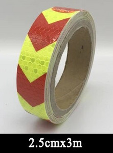 Lipnus šviesą atspindintis lipdukas, skirtas automobilių motociklų dviračių saugai