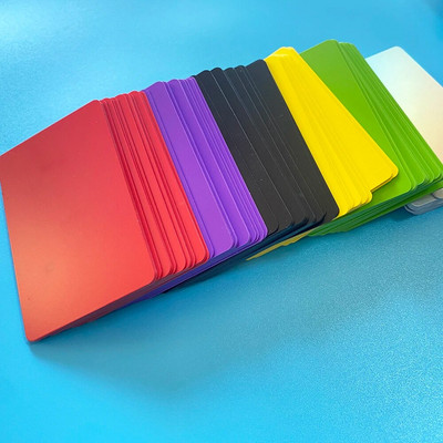 13,56 Mhz NFC 215 Празна цветна пластмасова PVC RFID интелигентна социална медийна цифрова бизнес безконтактна карта за социално разпознаване