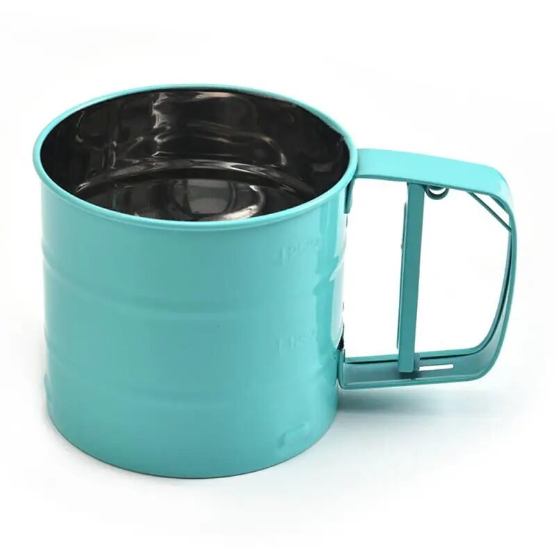 Nerūdijančio plieno rankiniai miltų sieto kepimo įrankiai Nelipnūs sieto puodelio tipai Pusiau automatiniai sietiniai buitiniai virtuvės įrankiai