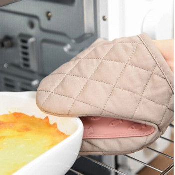 1PC Силиконова изолационна Щипка за ръкавици Устойчиви на висока температура ръкавици за фурна Кухненска щипка против изгаряне Щипка за ръце за микровълнова печка
