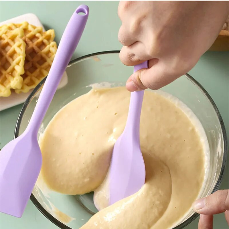 Minkštos ilgos rankenos silikoninis pyragas Mentele tešlos maišytuvai šokolado kremo grandiklis Nelipnus sausainių pjaustyklės virtuvės kepimo įrankiai