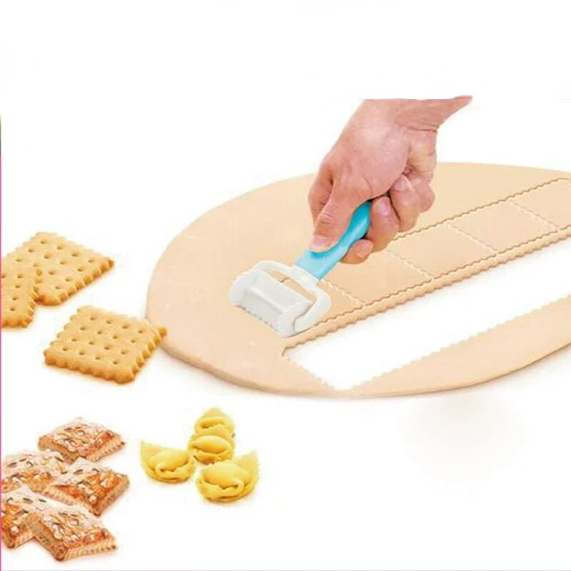 Okretanje šećera Kalup za biskvit za kolače Kuhinjski alati za slastičarstvo Pite Ravioli Biskvit Valjak za kolače Rezač kalupa za knedle Valjak nož