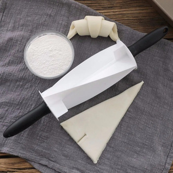 Пластмасова дръжка Нож за навиване за приготвяне на тесто за хляб за кроасан Колело за сладкиши Нож Кухненски инструмент за печене на кроасан