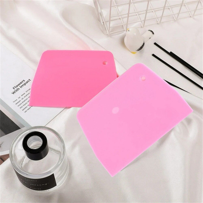 Pravokutni nož za rezanje Preferirani materijal Strugalica za pečenje Kuhinjski alat Silikonski nož Jednostavan za rukovanje 18 g Alati za pečenje Plastika