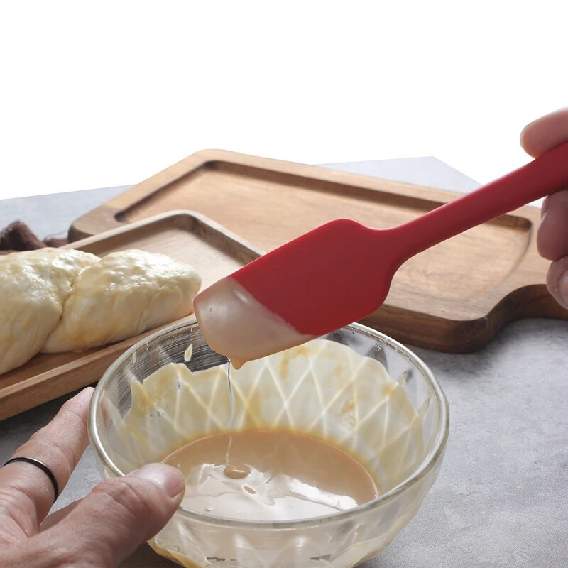 Virtuvinis konditerijos blenderis silikoninis kreminis kepimo mentele Nelipnus šokoladinio sviesto maišytuvas Karščiui atsparus kepsninės kepimo aliejaus šepetys