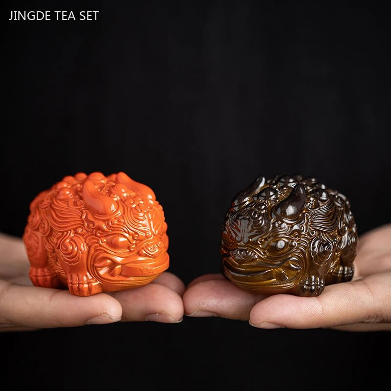 Mini smola koja mijenja boju Čajni ljubimac Zhaocai životinjska skulptura Dekoracija čajnog stola Zen ukrasi za stol Izvrsni dodaci za čaj
