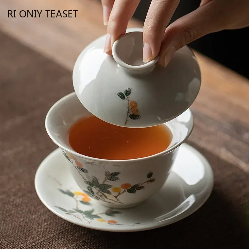 170 ml-es kínai kézzel készített kerámia Gaiwan teáscsésze kézzel festett virágok Tea Tureen utazási teástál porcelán teáskészlet tartozékok