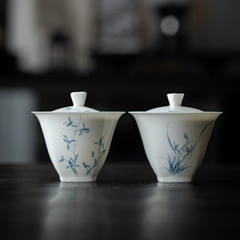 Порцеланова ръчно рисувана купа с капак на орхидея Gaiwan Бяла и синя керамична купа за приготвяне на чай Китайски стил Проста чаша за чай