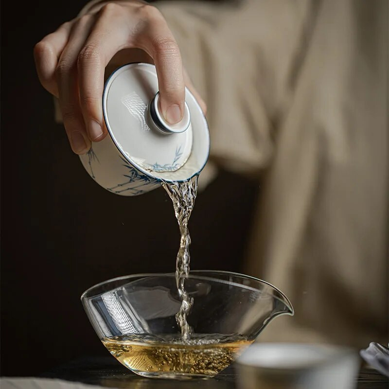 Ručno oslikani bambus Gaiwan Visoko bijeli porculan, plavo-bijeli ručno oslikani poklopac zdjele Kineska kungfu zdjela za čaj