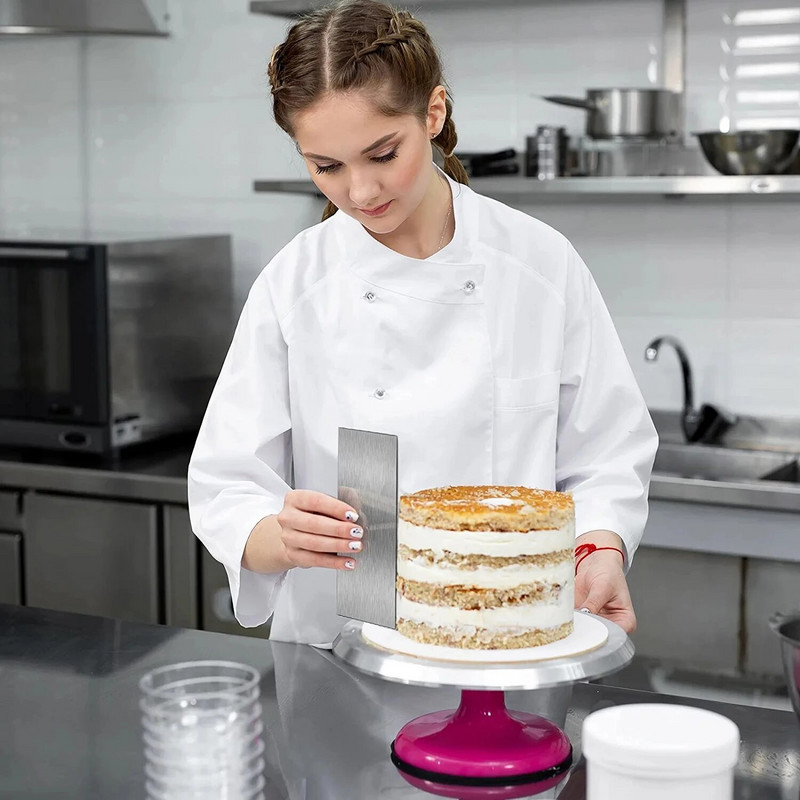 1 tk roostevabast terasest koogikaabits Kahepoolne mustrilise servaga kondiitritoodete kamm Siledam koogikaunistamise tööriistad vahu-võikreemi jaoks