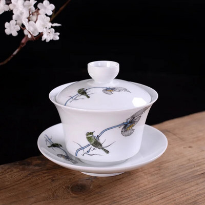 Rankomis dažytas mėlynos ir baltos spalvos porcelianinis gaivanas Arbatos keraminis kinų arbatos dubenėlio rinkinys dengtas dubuo su lėkšte dangčiu