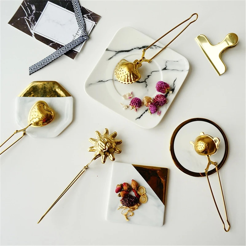 Chic Infuser za čaj od nehrđajućeg čelika Kreativni dizajn Mrežica za filtriranje kopče za čaj Zlatna školjka Heart Star Halogeni začini Alat za curenje biljaka 1 kom