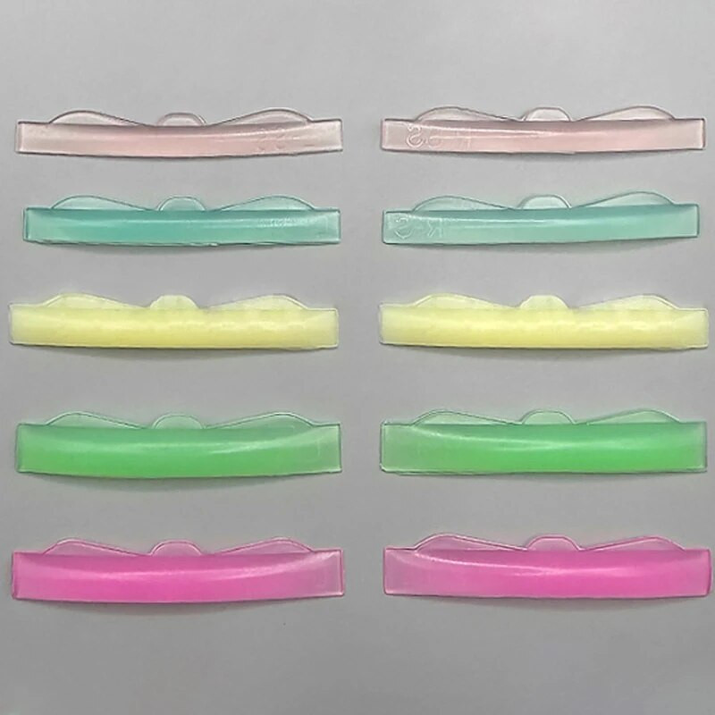 6 чифта/кутия Цветна силиконова подложка за къдрене на фалшиви мигли Подложки за повдигане на мигли Защитни подложки Аксесоари за извиване Инструмент за удължаване на мигли