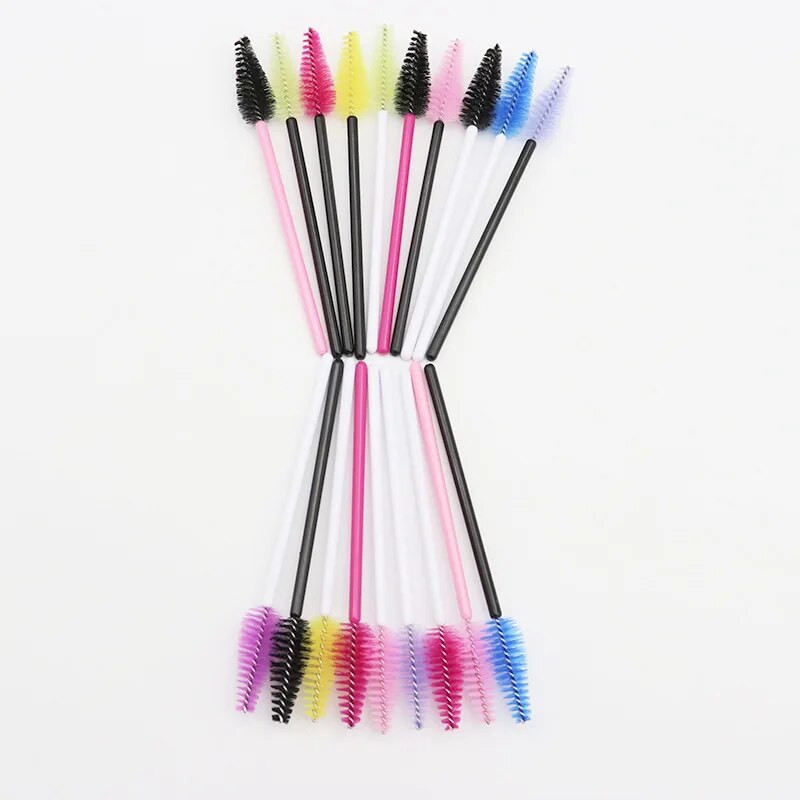 Горещи 25/50 бр. Еднократни четки за мигли с форма на капка Преносим козметичен гребен Спирала Пръчици за удължаване на мигли Инструменти за четка за грим