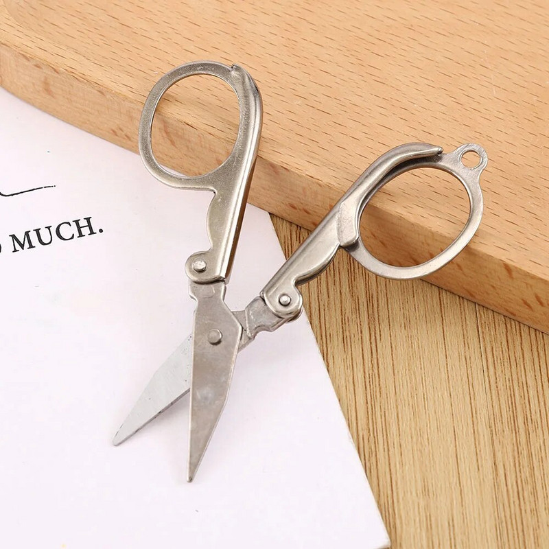 1PC Мини много джобни сгъваеми ножици от неръждаема стомана Творчески преносими вежди Изрязване на лицето Изрязване Маникюр Грим Инструмент за красота