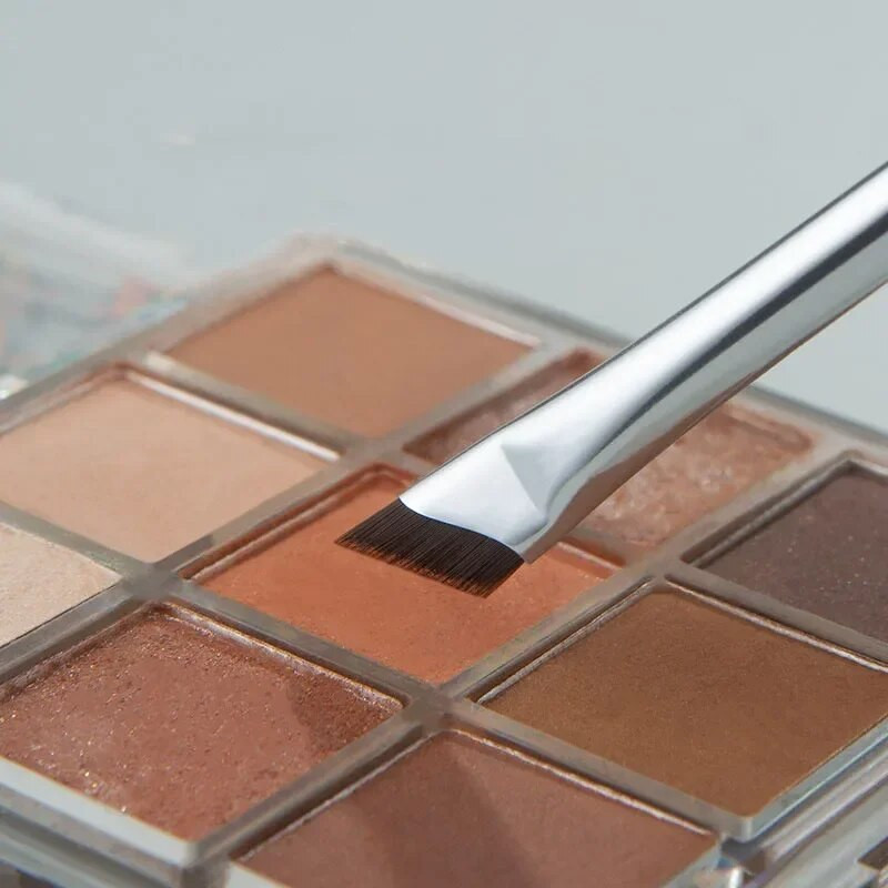 Четка за очна линия с ъглово острие Тънка четка за вежди Сърповидна четка за очна линия Четка за очна линия с течен гел Тънка ъглова очна линия Инструменти за грим