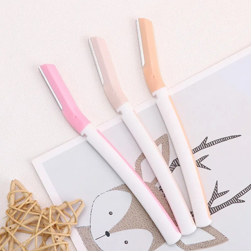 Karsyngirl 2/3 бр. Комплект тримери за безопасни вежди Остър нож за грим Бръсначи за лице и косми Бръсначи Комплект ножове за премахване на остриета Самобръсначка за вежди за инструмент за грим