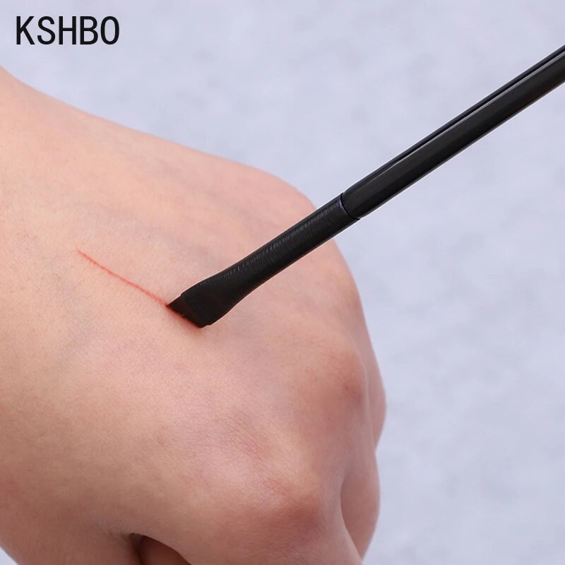 KSHBO 5 бр./компл. Професионални четки за грим на очите Черна плоска четка за очна линия Приложение за вежди Четка за грим за устни Инструменти за грим на очите