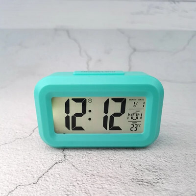 Mini Zene Digitális Ébresztőóra Háttérvilágítás Szundi Némítás Naptár Asztali Asztali órák Hőmérséklet Elektronikus LED-órák